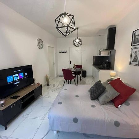 Le Dolce Vita - Centre Historique, Proche Toutes Commodites, Stationnement Aise, Wifi-Netflix Niort Kültér fotó