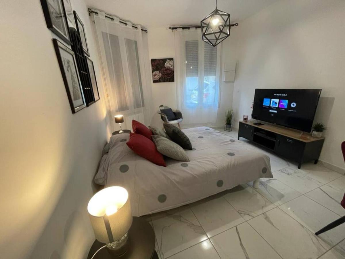Le Dolce Vita - Centre Historique, Proche Toutes Commodites, Stationnement Aise, Wifi-Netflix Niort Kültér fotó